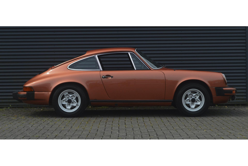 54226143-4.jpg